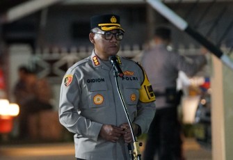 Kapolrestabes Medan Saat Pimpin Apel KRYD di Mapolsek Pancurbatu.