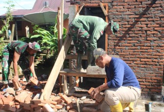 Pembangunan MCK di lokasi TMMD