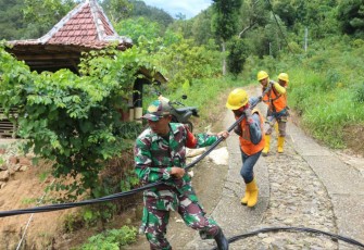 Pemasangan kabel listrik tambah daya