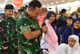 Pangdam I/BB Hadiri Kegiatan Berbuka Puasa Bersama Anak-anak Panti Asuhan di Medan.