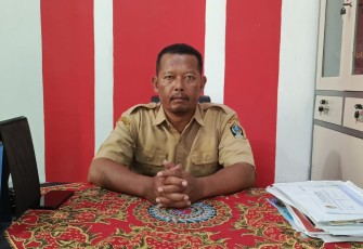 Kades Tumpang Kec. Talun, Kab. Blitar, Agus Salim. (Klikwarta.com)