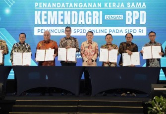 Bank Jatim Teken PKS Bersama Kemendagri