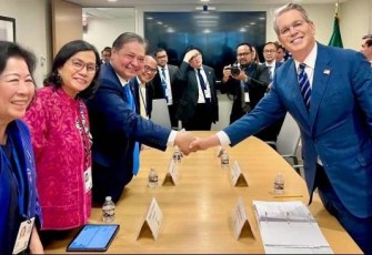 Airlangga dan Sri Mulyani Temui Menkeu AS