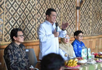 Wamendes PDT Ahmad Riza Patria 