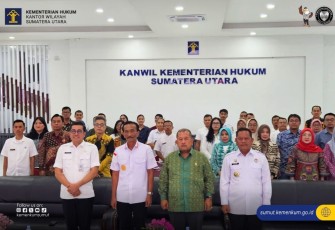 Kementerian Hukum Sumut Poto Bersama Usai Kegiatan Sosialisasi.