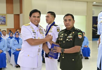 Kepala Staf Angkatan Laut (Kasal) Laksamana TNI Dr. Muhammad Ali Tutup Dikreg Seskoal 