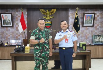 Dan Kosek I Medan Poto Bersama Pangdam I/BB 