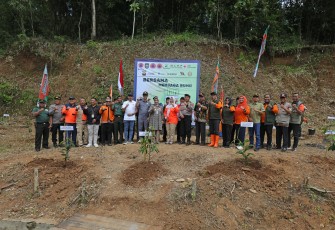 Giat Pemulihan Sumber Daya Alam dan Lingkungan Pasca Bencana Tanah Longsor di Kecamatan Purwerejo 