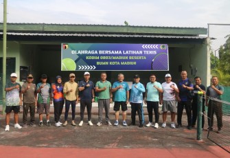 Olahraga bersama jajaran Kepala BUMN Kota Madiun 