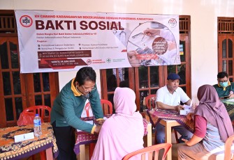 IDI Cabang Karanganyar menggelar bakti sosial pelayanan kesehatan gratis bagi warga di sekitar TPA Dusun Suko, Desa Sukosari, Kecamatan Jumantono, Sabtu (14/6/2025)