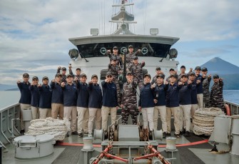 KRI Tatihu-853 Sukses Kawal Ekspedisi Rupiah Berdaulat BI 2025 di Wilayah Maluku