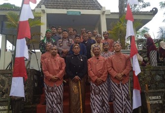 TNI-Polri Kompak Lestarikan Tradisi Suran Punden di Trenggalek