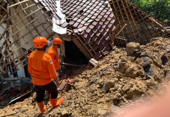 Trenggalek Dilanda Bencana Hidrometeorologi Secara Bertubi-tubi