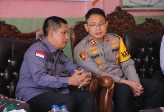 Kapolres Oku Timur AKBP Adik Listiyono.S,I.K,.M,H Gelar Silaturahmi Dengan Masyarakat Kecamatan BP Peliung 
