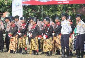 Prajurit Bergada Kraton Surakarta 