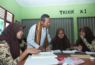 Wakil Menteri Pendidikan Dasar dan Menengah (Wamendikdasmen), Fajar Riza Ul Haq