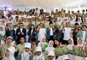 Menteri Dalam Negeri (Mendagri) Muhammad Tito Karnavian menegaskan dukungan penuh terhadap implementasi Peraturan Pemerintah (PP) Nomor 17 Tahun 2025 tentang Tata Kelola Penyelenggaraan Sistem Elektronik dalam Pelindungan Anak atau PP Tunas