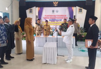 Pelantikan Kasun Kalimojo wilayah desa binaan Koramil 08/Tulakan, Senin (25/8)