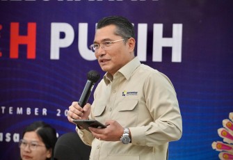 Deputi bidang kelembagaan dan digitalisasi koperasi Kemenkop, Henra Sarahih