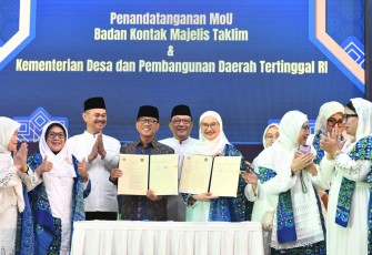 Perkokoh Moral dan Spiritual Warga Desa, Mendes Yandri MoU dengan BKMT