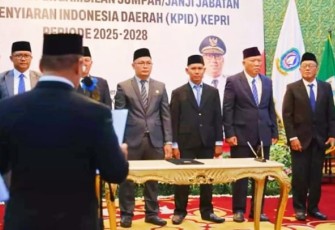 Pelantikan KPID Kepri 2025-2028 