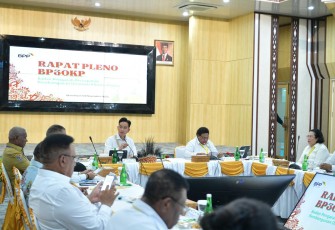 Wamendagri Ribka Haluk Buka Rapat Pleno BP3OKP Bersama Wakil Presiden RI di Manokwari