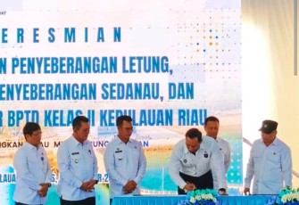 Gubernur Kepri bersama Menko Infrawil Agus Harimurti Yudhoyono dan Menhub Dudy Resmikan tiga infrastruktur perhubungan strategis Kepri di Kuala Maras