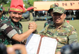 Pangdam XIV/Hsn Mayjen TNI Bangun Nawoko saat menutup TMMD ke 126 Kodim Takalar, Kamis (6/11)