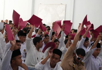 KM10 Hadir di Dayah Ulumuddin Lhokseumawe