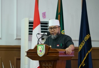 Gubernur Bengkulu Helmi Hasan 