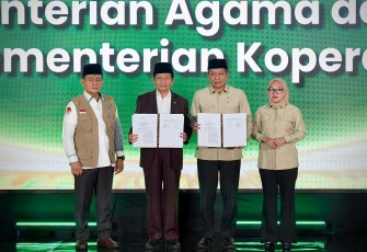 Menkop dan Menag Sepakat Berdayakan Ekonomi Umat Lewat Koperasi Ponpes dan Masjid