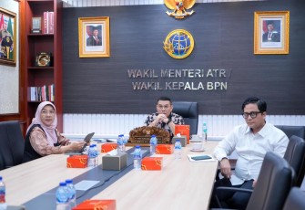 Wakil Menteri (Wamen) ATR/Wakil Kepala (Waka) BPN, Ossy Dermawan, dalam rapat yang berlangsung secara daring, Minggu (28/12/2025) malam