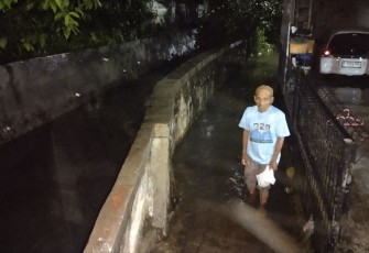 H Zarkasih Hasan warga RT 02 RW 22 Kelurahan Sukamaju, Kecamatan Cilodong, Kota Depok, Selasa (18/3) dini hari