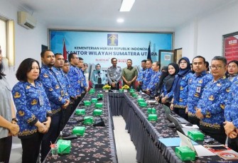 Kementerian Hukum Sumut Lakukan Poto Bersama Usai Kegiatan  Pendalaman Materi.