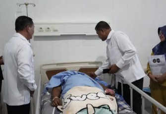 Dirjenpas Sambangi Petugas Lapas yang Teluka.