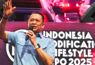 Anggota DPR RI sekaligus Ketua MPR RI ke-15 dan  Ketua Dewan Pembina Ikatan Motor Indonesia (IMI), Bambang Soesatyo.