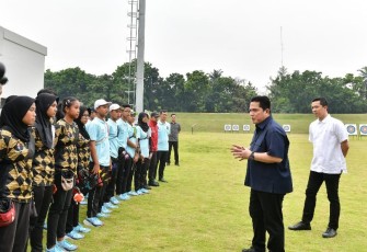 Menpora Erick Thohir, Minggu (23/11)