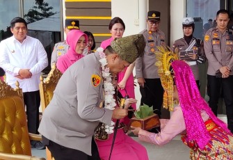 Penyambutan Kapolda Kepulauan Riau, Irjen. Pol. Asep Safrudin, S.I.K., M.H., dalam kegiatan.