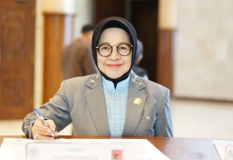 Ketua Fraksi PDI Perjuangan DPRD Jatim Wara Renny Sundari Pramana