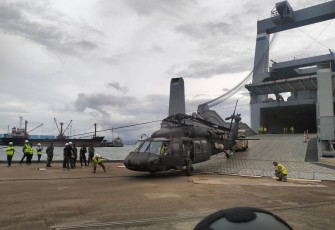Alutsista Negara Peserta Latgabma Super Garuda Shield 2025 saat tiba di Pelabuhan Panjang, Lampung, Kamis, (14/8/2025).