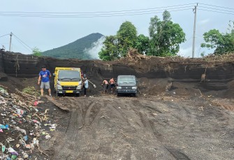 Lokasi galian C untuk pematangan lahan pembangunan perumahan