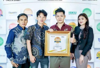 MLEN DIARY saat Raih Penghargaan Tertinggi “2025 Health & Beauty Brand Choice Award”
