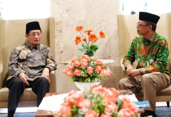 Menteri Agama RI Nasaruddin Umar saat menerima kunjungan Ketua Umum FKDT Lukman Hakim di Masjid Istiqlal, Jakarta, Senin (30/6/2025).