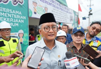 Menteri PU Dody Hanggodo saat Tinjau Jalur Pantura Jabar-Jateng