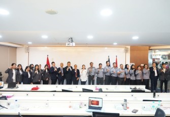 Penandatanganan Nota Kesepahaman (MoU) tentang penyelenggaraan Tridharma Perguruan Tinggi bertempat di Lippo Plaza Medan Lt.6, Selasa, (19/08).