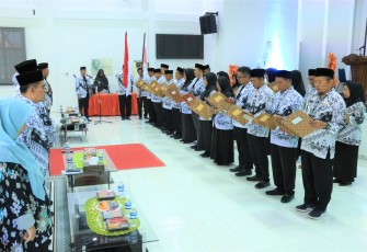 Pelantikan Pengurus PGRI (Persatuan Guru Republik Indonesia) Kabupaten Bintan Masa Bakti XXIII Tahun 2025-2030.