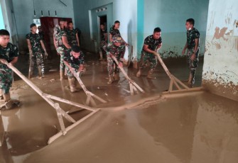 Prajurit Kodam IM saat Tuntaskan Pembersihan RSUD Aceh Tamiang Pascabencana