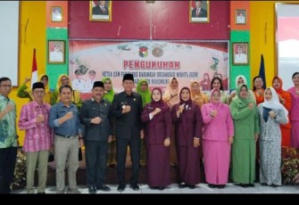 Foto bersama usai pelantikan Pengurus GOW Masa Bakti 2025-2030