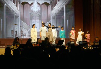 Penampilan para siswa Kursus Musik UKSW dalam Drama Musikal “The Sound of Music”, baru-baru ini. (2).jpg