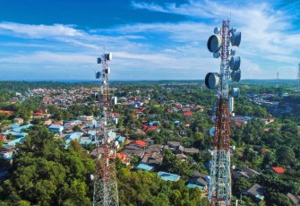 Peningkatan layanan telekomunikasi dan akses internet